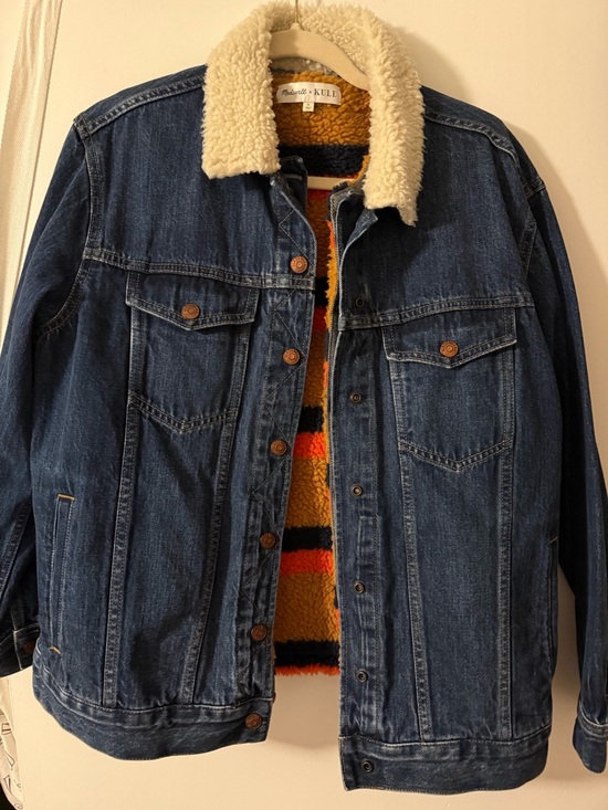 Madewell Jackets & Blazers - New Madewell x Kule Dark Blue Denim Jacket with Cream Sherpa Collar